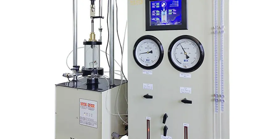 Triaxial Testing in Aurora, IL: Shear Strength Under Site Conditions